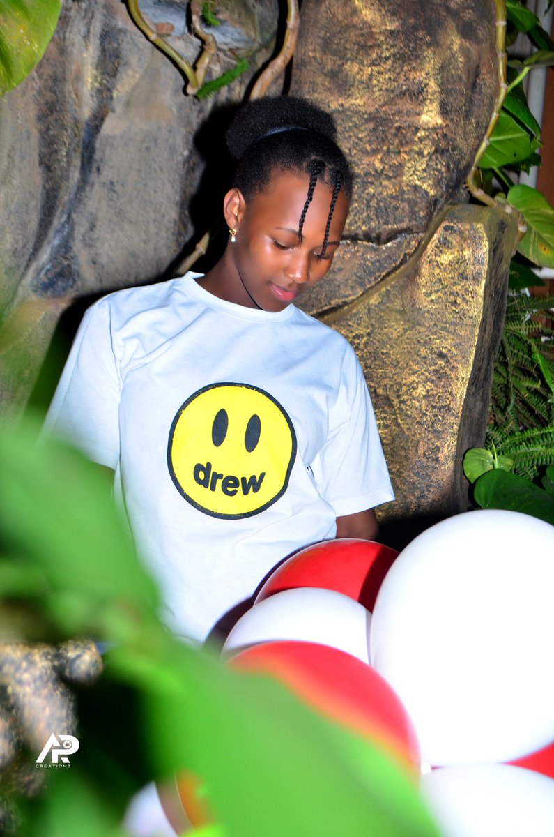 AfricasChildUg's tweet photo. Beauty is subjective and should not be limited to only what we see on the outside. 
Call now and place your booking 0708536610 / 0777290390 / 0786378012 https://t.co/X2N3pDy92H