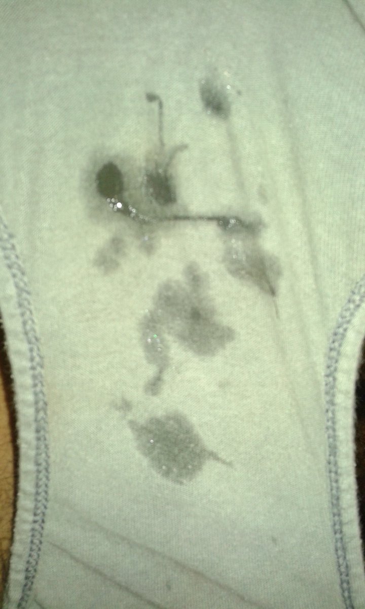 Ctrusa95's tweet photo. Cómo quedo mi bikini por dentro después de jugar fut el domingo y ver a mis compás en trusa también 
El puro precum https://t.co/denKpXjUsk