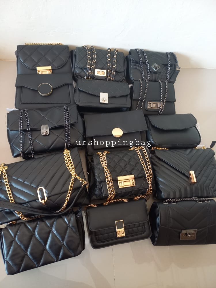 urshoppingbag's tweet photo. Rekomendasi tas/slingbag hitam kualitas import terbaik 🖤

A Thread✨ https://t.co/3LzWba2Ly8