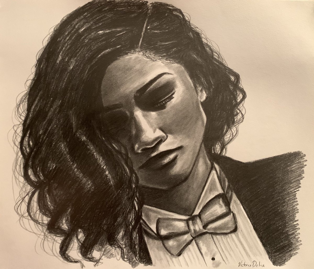 VDelia25's tweet photo. Zendaya as Rue Bennett from Euphoria. Made with graphite. https://t.co/ZVi3NLl5Ya