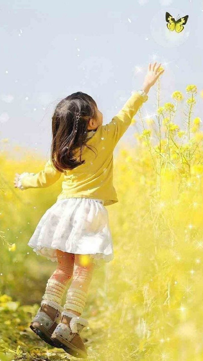 RaSiLAlFeLeAw's tweet photo. إفرحوا وإبتسموا وتفائلوا أكثروا من كل شىء يزيح الهموم ويخفف وطأة الألم ، إنزعوا رداء الحزن ، وأنظروا للحياة نظرة متفائلة إيجابية.
   🌹صباحكم تفاؤؤؤل🌹
#الخبر https://t.co/UrBEvyj6yD