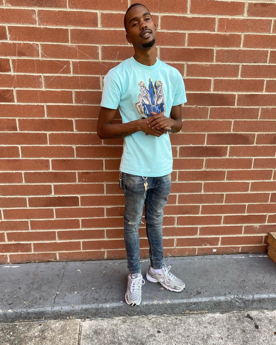 project_dnell's tweet photo. Loyalty 🤞🏾 is priceless’ it’s all I need ‼️ https://t.co/hnGqAtH08f