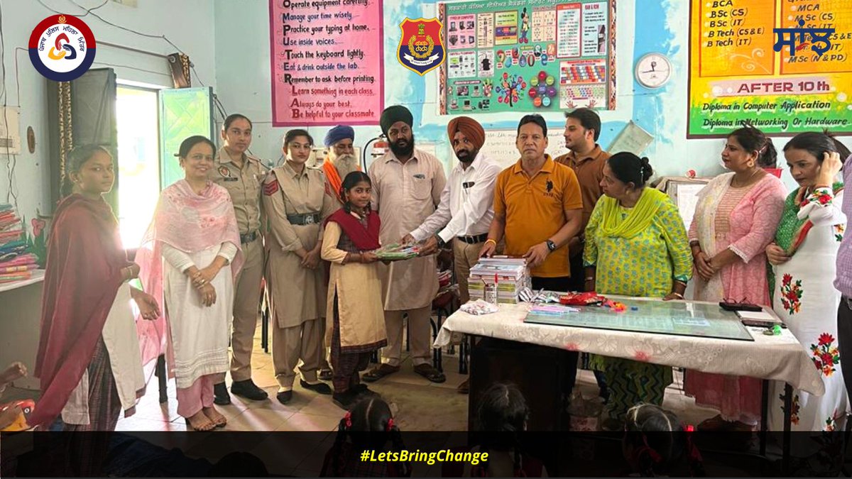 LudhianaRange's tweet photo. Saanjh Kendra and Mahila Mitra Staff Machhiwara Sahib Khanna informed the children in detail about Good Touch - Bad Touch, 181, 112 and the facilities provided by Saanjh Kendra. Suits and stationery were also distributed to the children. #LetsBringChange #SaanjhShakti181 https://t.co/tbmIZxrfEP