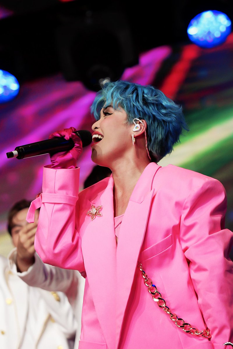 amorshoots's tweet photo. 082022 Top Class The Finale #TopClassTheFinale

Mentor KZ Tandingan @KZofficial
 
#kumuTOPCLASS #topclass 
@topclassofc https://t.co/Kpq4MocnEq