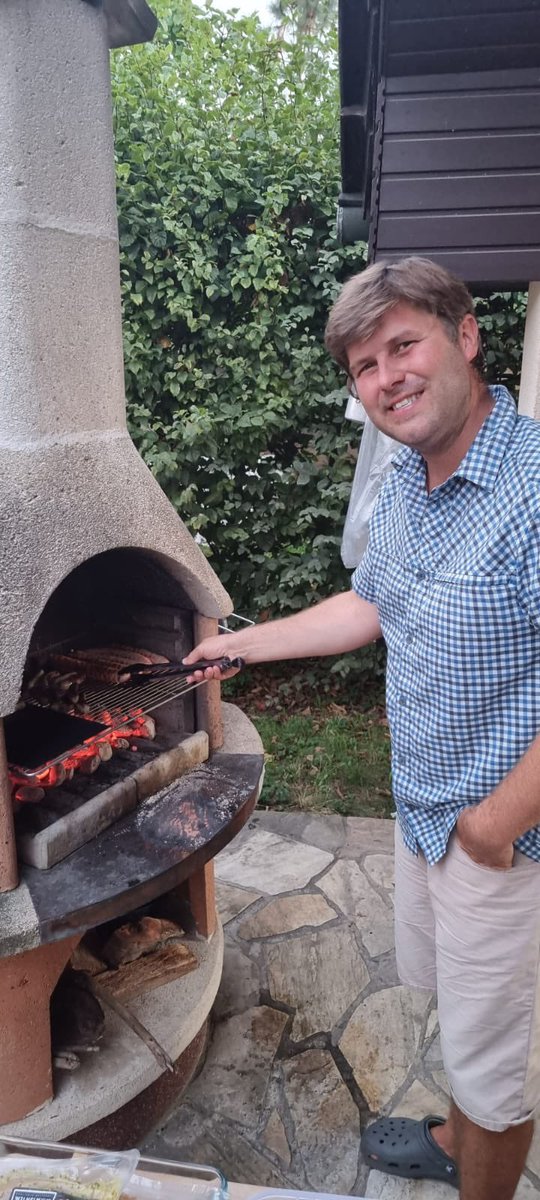 HeindelTobias's tweet photo. @Psibilim @factorial_0 It was a great pleasure having you with us in #QuCom-group @TUBerlin, Yusuf @Psibilim 👍
Indeed exciting progress in the lab!
Enjoyed the barbecue with team members, Doris Reiter + friends at our remote place - what a nice coincidence… 🙂
Looking forward to your next visit! https://t.co/Iky6u96MCY
