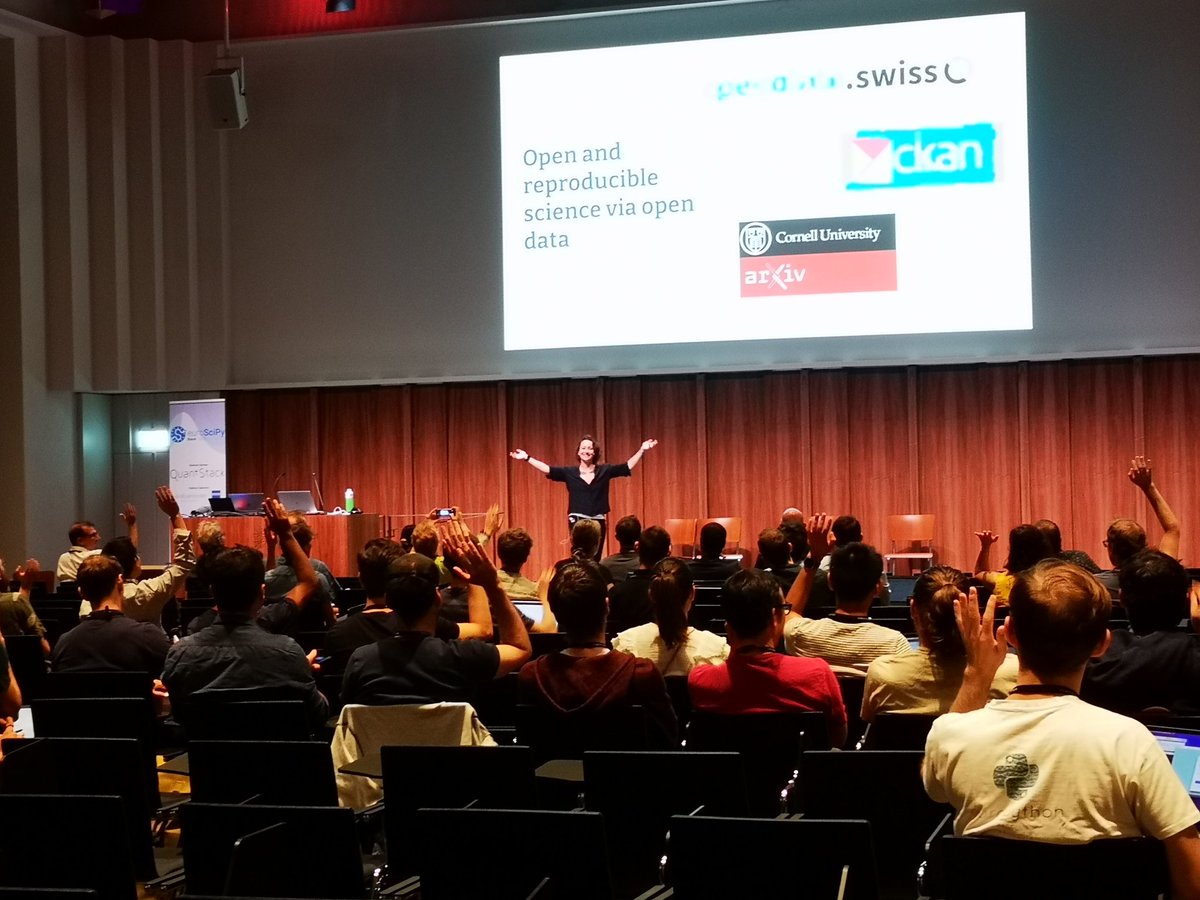 moonthebear_'s tweet image. Feeling lucky to have been given the chance to attend this years @EuroSciPy in Basel! A really great experience so far🤓
#EuroSciPy2022 #EuroSciPy #Python #Basel