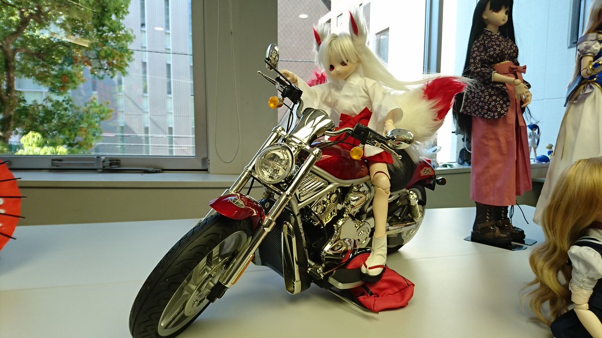 Miko_Teruya's tweet photo. うちの子お披露目したい&金欠が原因で、ドール交流会始めました(笑)。
#多分私しかやってない https://t.co/nwwXcOSBgW