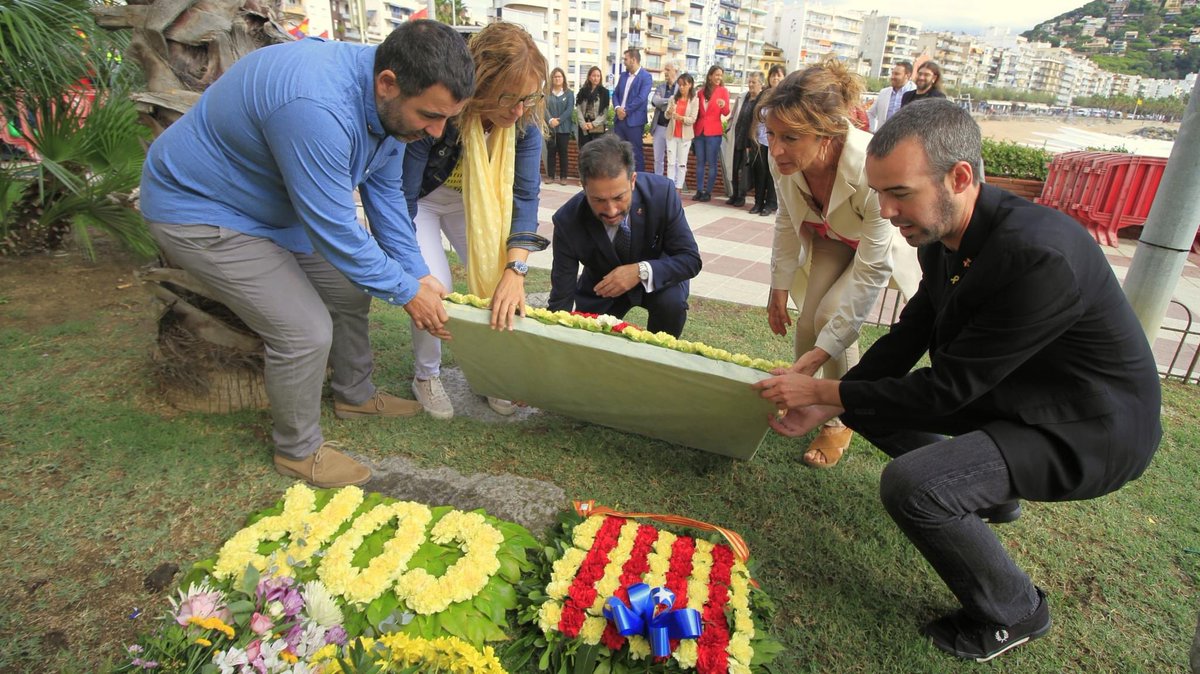 Ajuntament de Blanes (@blanes_cat) on Twitter photo Notícia: #MàgicAndreu i #SantiArisa actuaran a Blanes amb motiu de la #Diada a la #10aFiraSaborsCatalans Coincidint amb l’11 de Setembre hi haurà els Actes Institucionals <a href="/Blanes_cat/">Ajuntament de Blanes</a> amb la Hissada de la Senyera i l’Ofrena al monument de #LluísCompanys
blanes.cat/docweb/2022-09… Notícia: #MàgicAndreu i #SantiArisa actuaran a Blanes amb motiu de la #Diada a la #10aFiraSaborsCatalans Coincidint amb l’11 de Setembre hi haurà els Actes Institucionals <a href="/Blanes_cat/">Ajuntament de Blanes</a> amb la Hissada de la Senyera i l’Ofrena al monument de #LluísCompanys
blanes.cat/docweb/2022-09…