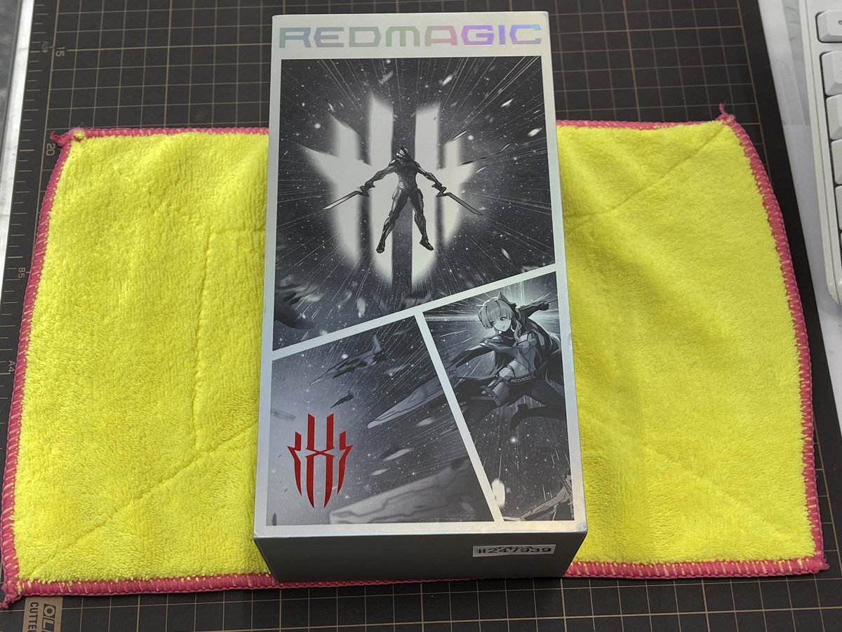 iosys_chuou's tweet photo. \\1点もの在庫//
【Red Magic7 Pro】
海外版 SIMフリー
中古Aランク 税込129,800円
スナドラ8Gen1
メモリ16GB
ストレージ512GB
6.8㌅FHD+
5000mAh
トリプルレンズカメラ
ICE9.0冷却システム
これで原神しましょ💖
#akiba #イオシス #中央通店 #RedMagic7Pro https://t.co/yNi87D9ORr
