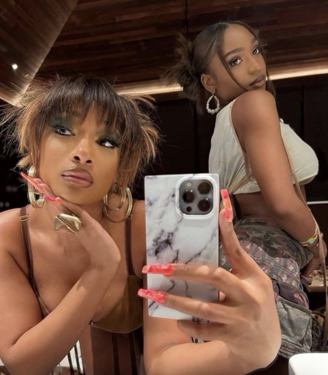NormaniiSpotify's tweet photo. "Diamonds" by Meghan Thee Stallion and Normani surpassed 44 Million Streams on Spotify | @normani @theestallion #normani #spotifystreams https://t.co/8p9zGQu837