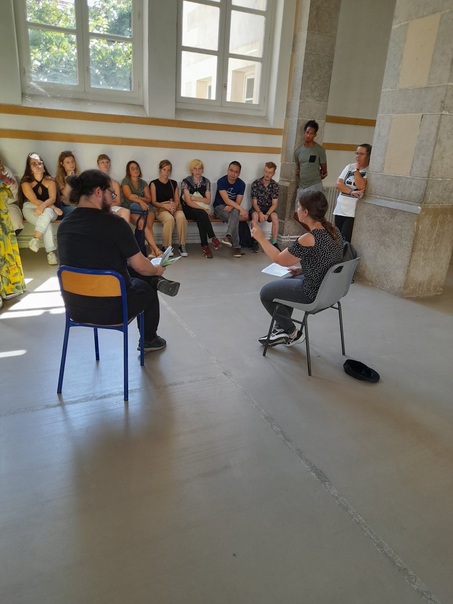 LeoLagrangeLyon's tweet photo. Réunion de pré-rentrée avec l'ensemble des équipes d'animation (100 pers) @LeoLagrangeLyon ce 31 Août 22, veille de rentrée. L'occasion de travailler sur plusieurs ateliers en lien avec le métier d'animateur dans la joie et la bonne humeur. Belle rentrée à toutes et tous. https://t.co/ikCPUX4J5B
