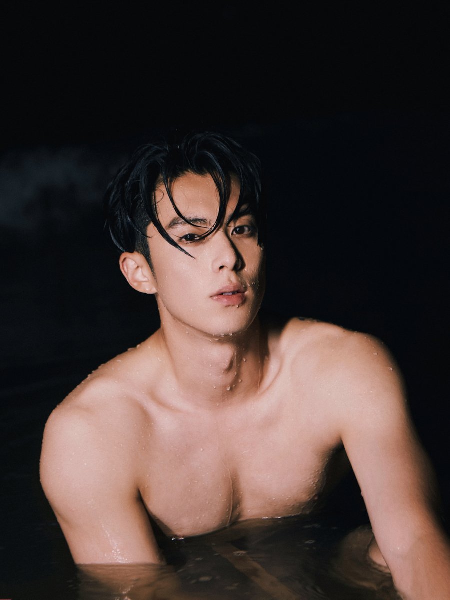 iQIYI's tweet photo. 👁👄👁 Sir, this is illegal, sir-
(Credits: Dylan Wang's Studio Official Weibo)
Catch #WangHeDi in #LoveBetweenFairAndDevil on #iQIYI app and https://t.co/HGeAiwWj86!
👉🏻App: https://t.co/GDkUeLDglI
#cdrama #DylanWang #王鹤棣 https://t.co/MpQImpp0v2