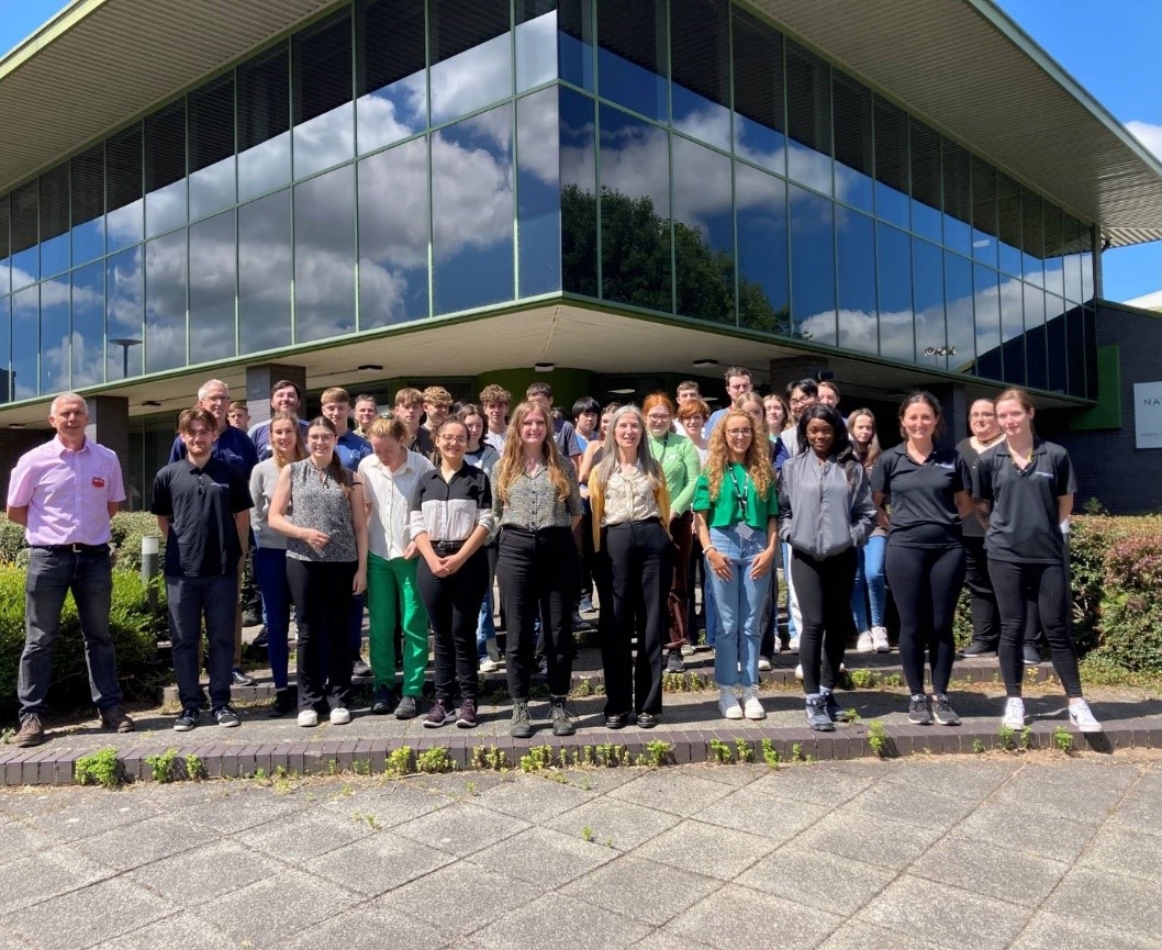 UKNNL's tweet photo. Two of our NNL graduates delivered several #nuclearmedicine workshops this summer to encourage 24 A-Level students into the sector 👩‍🔬👨‍🔬⚛

Read more: https://t.co/X90AgueU0C

#nuclearchemistry #nuclearcareers https://t.co/UbkYAoSDUF