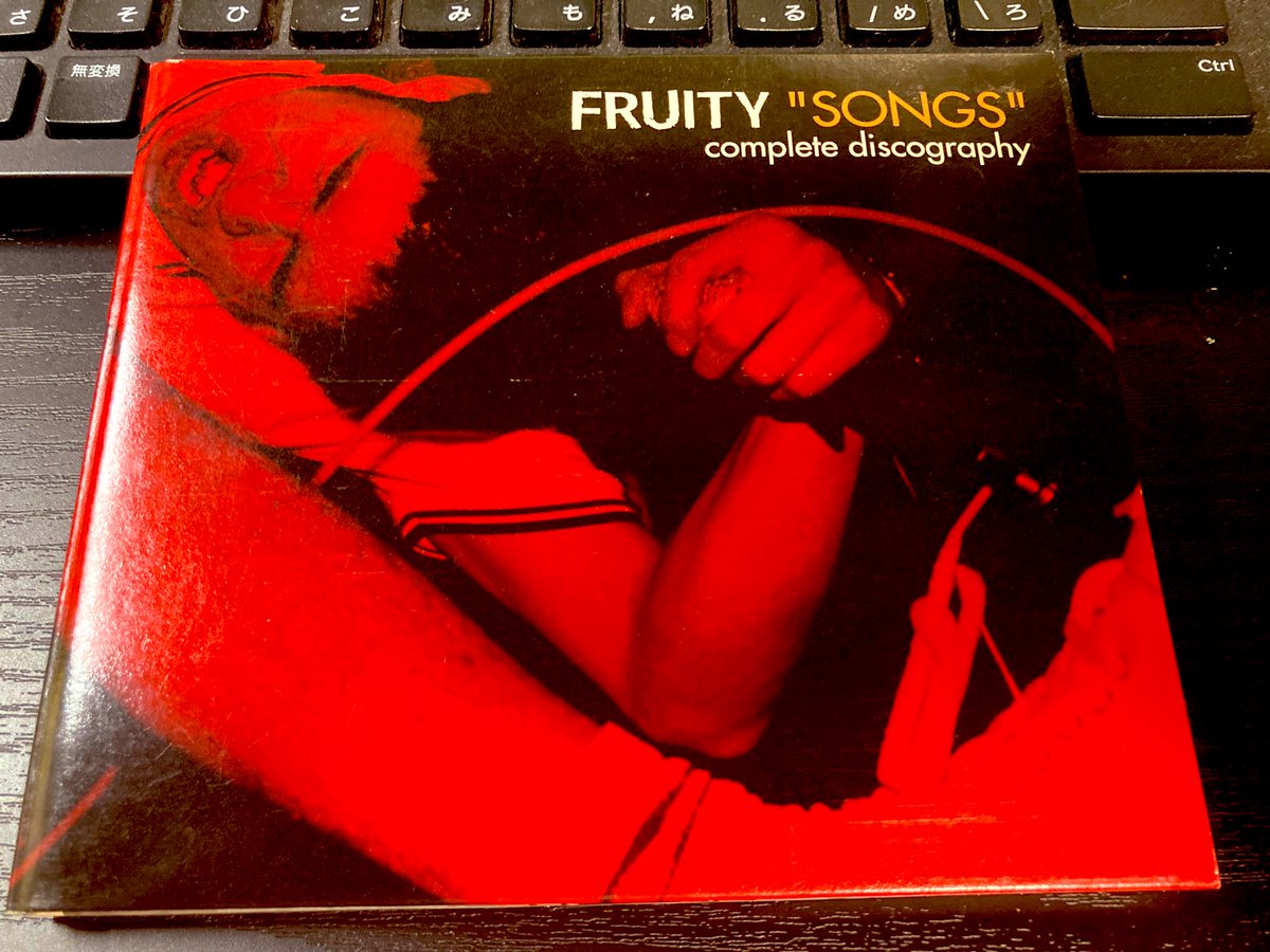 man7186san1's tweet photo. 特にFRUITYは今聴いても、大好きなんだよなぁ、毎日、飛び跳ねたくなる。wwww
#SKAPUNK
#FRUITY
#DUCKMISSILE
#SHOULDERHOPPER https://t.co/75bprpZbiO