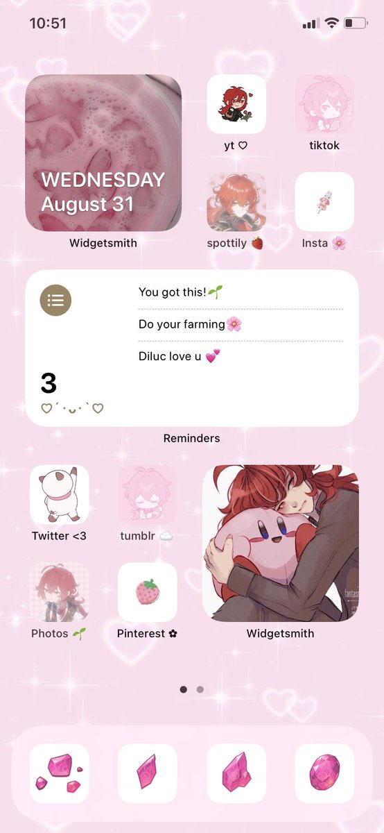 KatTheDreamer16's tweet photo. My pink genshin (diluc and klee) ios layout 🌸☁️🌷
.
#GenshinImpact #diluc #klee https://t.co/DgHv52M9ID