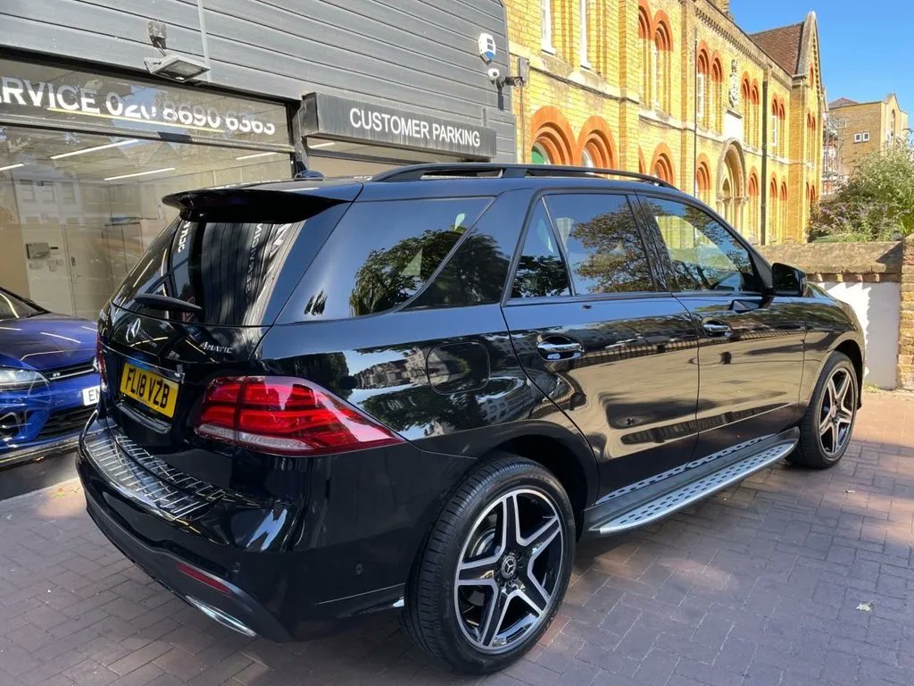 Rushmores_Cars's tweet photo. 💥 2018 MERCEDES-BENZ GLE💥
Just in! This 2018 MERCEDES-BENZ GLE-CLASS
2.1 GLE 250 D 4MATIC AMG NIGHT EDITION PREMIUM PLUS 5d 201 BHP BHP With 22800 Miles!  

£37,250 or From £557 Per Month!

⬇️Apply Here⬇️
https://t.co/QucF7QBhCj  📊

#cars #Catford #carsforsale #London https://t.co/p2msv2sz0Z