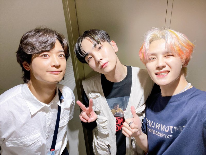 jenn_nctzenOt23's tweet photo. [BUBBLE] #KUN 🐻💭

30082022
13:17 KST

/foto/x10

#nct #wayv #nctu #nctzen #wayzenni #kunnct #kunwayv #qiankun #minho #key #jungwoo #chenle #sungchan #shohei #nct127 #nctdream #smrookie https://t.co/SgAPBS1VKe