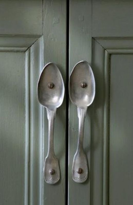 sanjivesethi1's tweet photo. Door handles at Congress Headquarters ! https://t.co/hQOiGNuujj