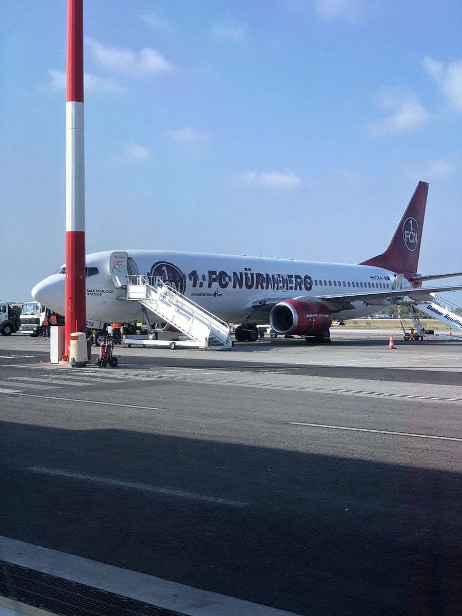 Grüße an die Fan-Bubble des <a href="/1_fc_nuernberg/">1. FC Nürnberg</a> ✈️  #nürnberg