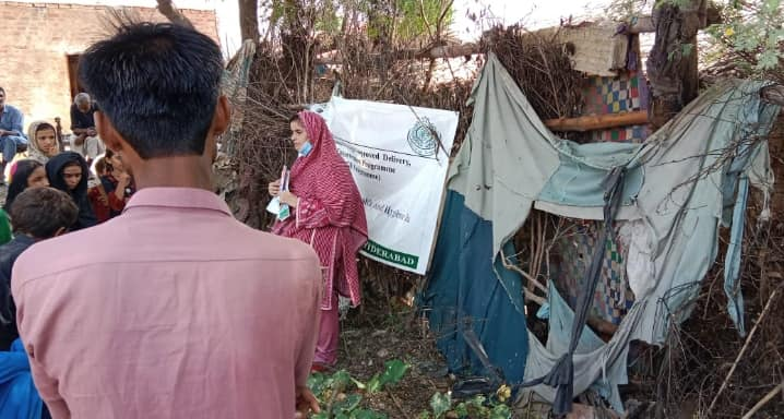ThardeepOrg's tweet photo. Hyderabad August 31, 2022 #TRDP Ms.Fahmeeda Junijo and team conducted awareness raising campaign on" Health & Hygiene" and Prevention of water borne diseases in Union council Qasimabad 5
#CSOBRIDGE #welthungerhilfe https://t.co/WKRMwi6oLn