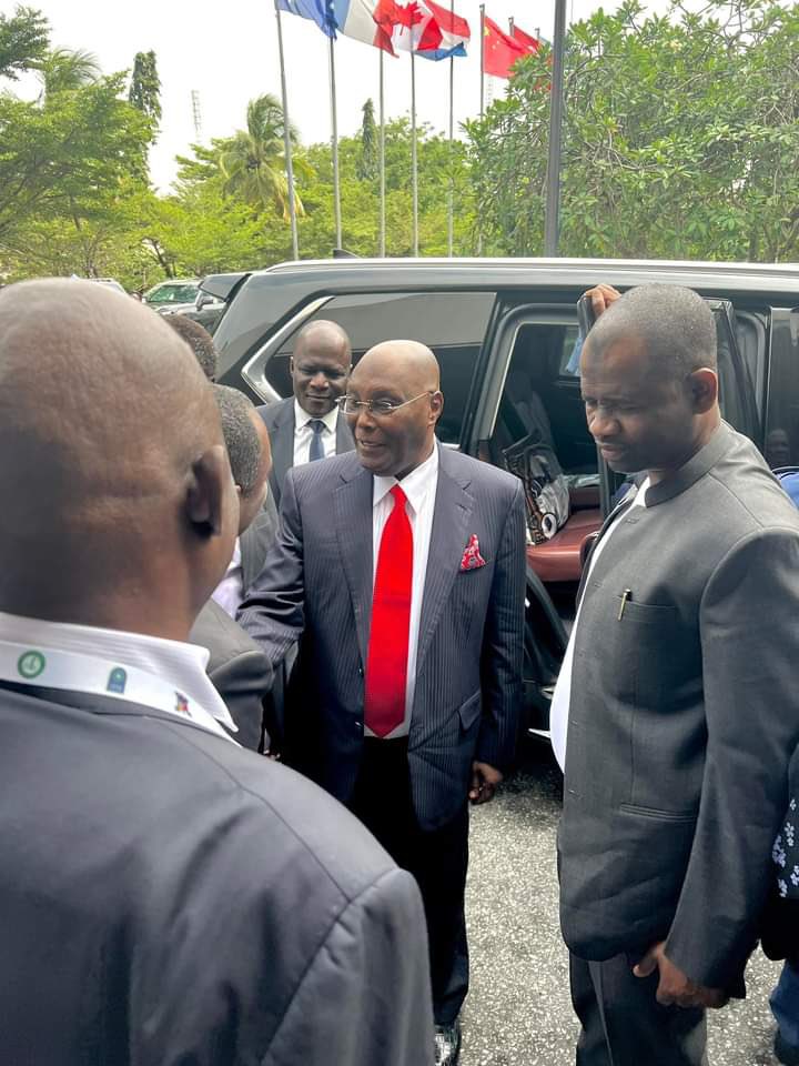 ezek_o's tweet photo. Some how, proponents of debate have all gone silent since the NBA AGM. 🤣🤣🤣
Dem Chok!
#LetsGetItRight2023
#FollowTeamRestructuring
#FollowWhoSabiRoad
#AtikuKawai
#AtikuIsComing2023 https://t.co/9Nh15GMqix