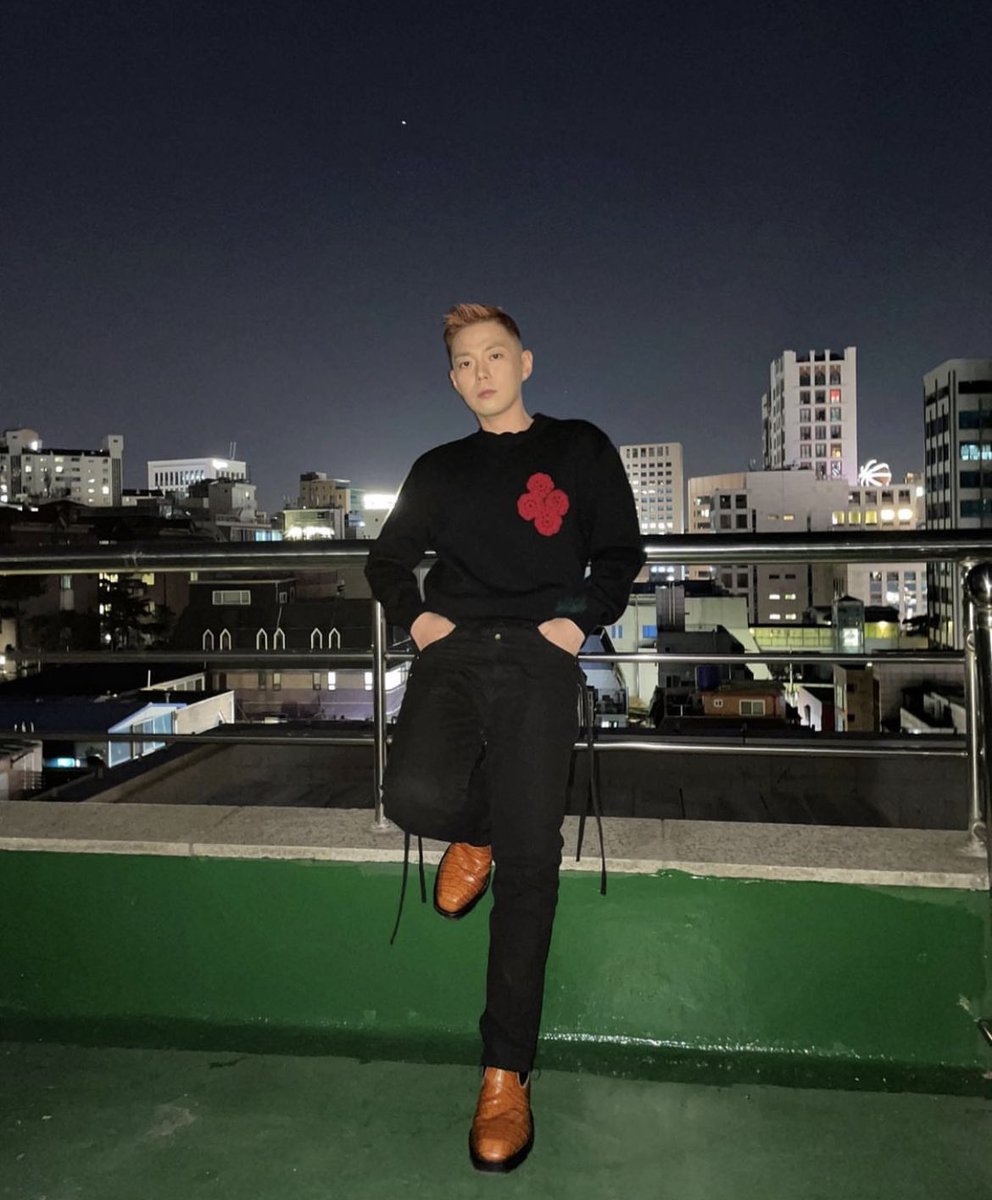 fenteez's tweet photo. my man fr <3 https://t.co/cHKwMxZ7SI
