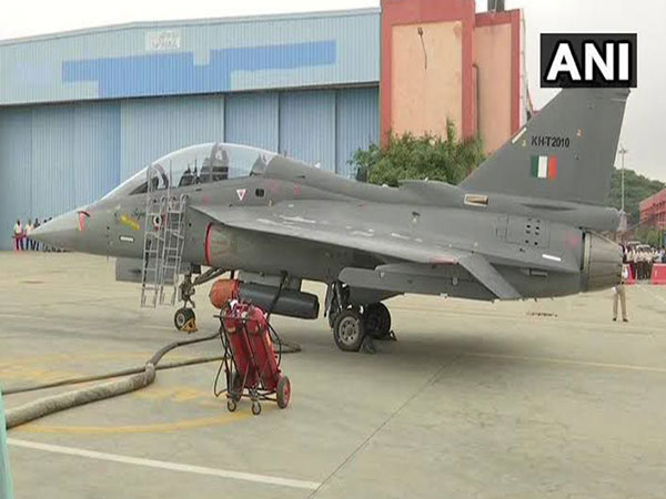 ani_digital's tweet photo. CCS clears indigenous LCA Mark 2 fighter aircraft project 

Read @ANI Story | https://t.co/44cuDgfYP8
#IndianAirforce #FighterAircraft #LCAMark2 #CCS https://t.co/PUkTa9LZSx