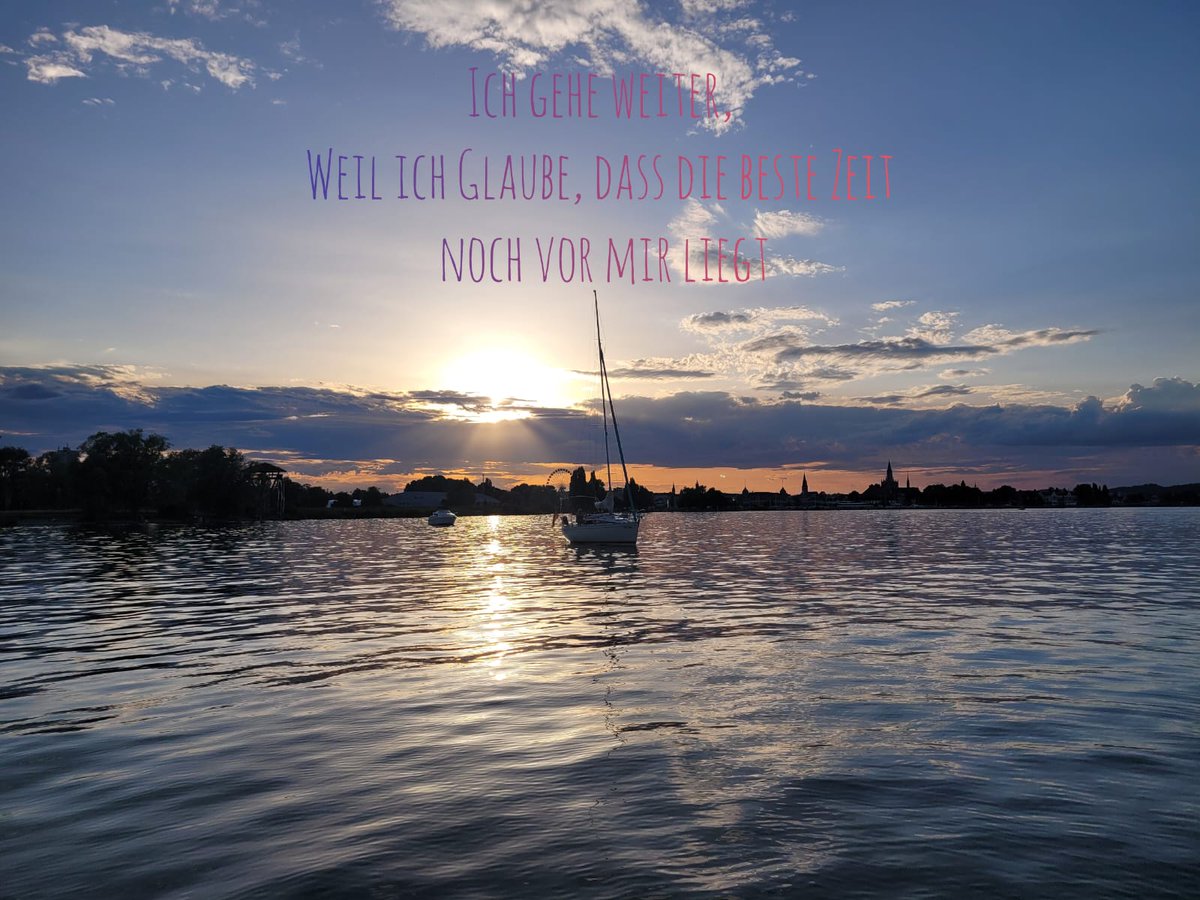 SeeeuleCharter's tweet photo. Wir machen noch lange nicht Schluss...
Ab heute gelten wieder unsere günstigen Nebensaison Preise. 
Schaut doch mal rein und sicher euch noch eines unserer tollen Boote  und genießt noch einmal die Ruhe auf dem See!!! https://t.co/norEn3A0P9