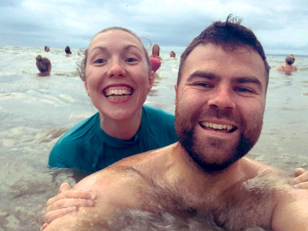 ChloeAlexandra4's tweet photo. Sunrise swim this morning minus the sun thanks to the cloudy Penarth sky. Feeling very alive and awake now (maybe a bit cold too) @DanNewbs #swimspiration https://t.co/KnvFAuul0h