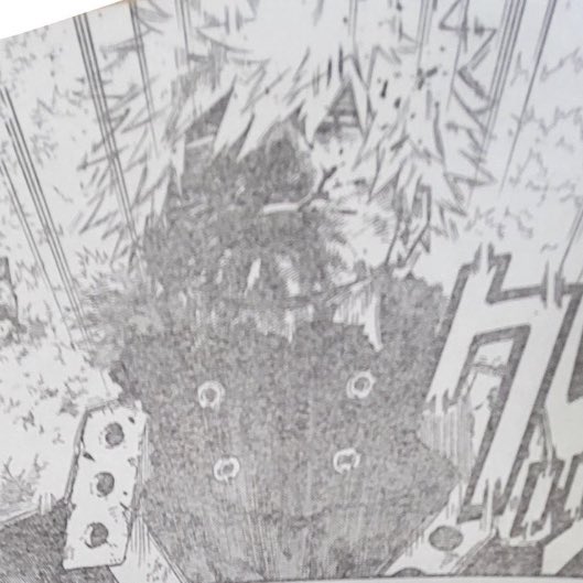 linatakmi's tweet photo. LO DARIA PARA QUE ESTUVIERA BIEN 
#MHASpoilers  #MHA365 #bnha365 https://t.co/7ady4RTp6k