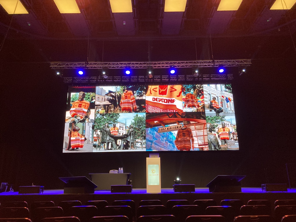 Powoli można odliczac 😊 <a href="/devconfpl/">DevConf</a>  #cantwait