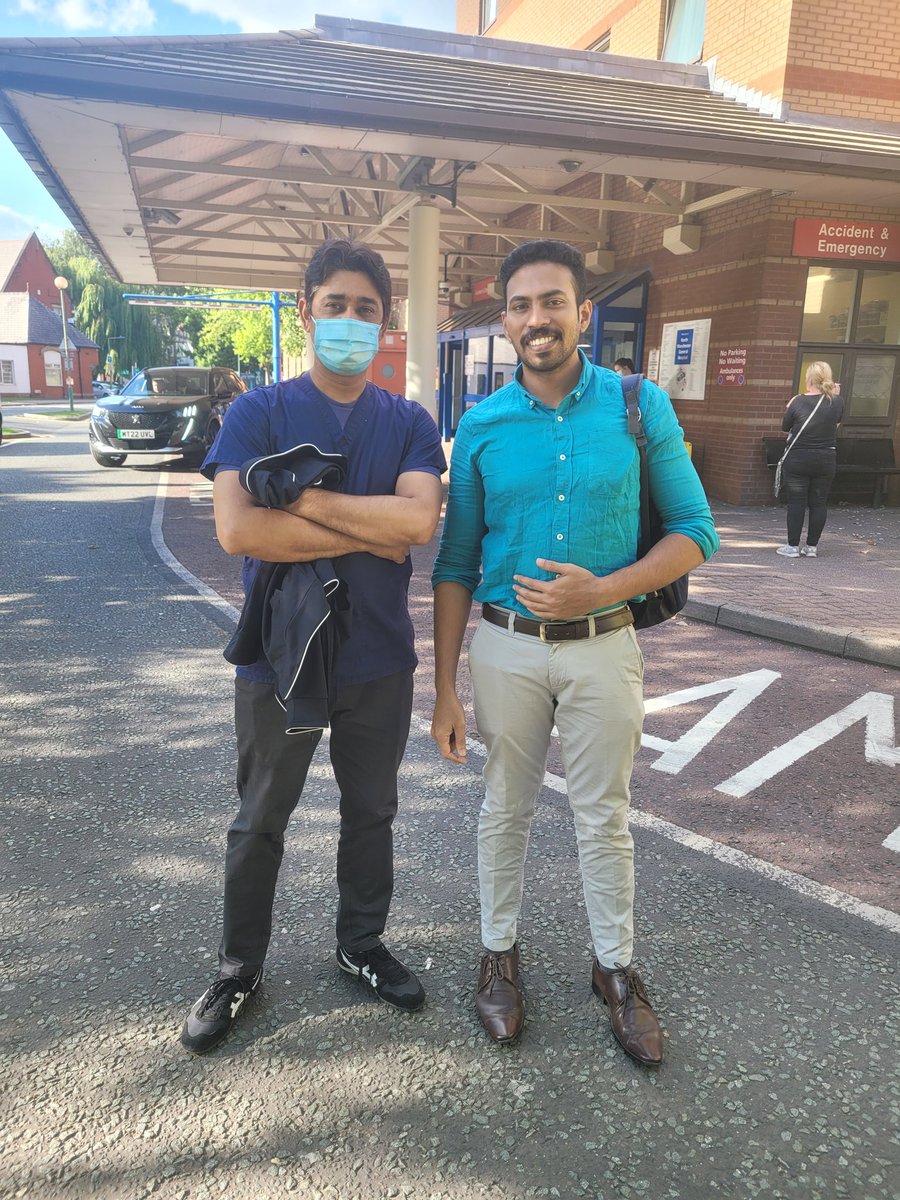 Dalteparin prescribing &amp; monitoring education delivered ✅️
Enoxaparin removed &amp; secured ✅️
Dalteparin distributed to clinical areas ✅️

What a tremendous performance by NMGH MDT team in harmonising LMWH with the rest of MFT
<a href="/COSMakin/">Matt Makin</a> <a href="/MFT_Pharmacy/">MFT_Pharmacy</a> <a href="/MFT_Chief_Pharm/">@MFT_Chief_Pharmacist</a> <a href="/MFT_MRI/">Manchester Royal Infirmary</a>