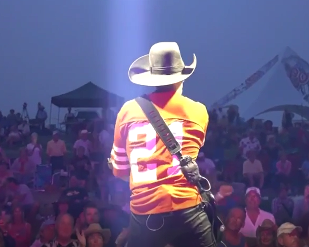 Banana_Joeyy's tweet photo. Awesome #SamRiddle @samriddlemusic
performance September,3rd 2022 at
@thespacelv @Vegas
#date 8pm, 9/3
#tickets #GA $30 #livestreaming $20
https://t.co/1PPzGCXGGD
Highly recommendable! Don't miss out!
#SamRiddle #countryhits #VegasStrong
#promovideo
https://t.co/rMV28uzW5A https://t.co/oBgCHrvaYB