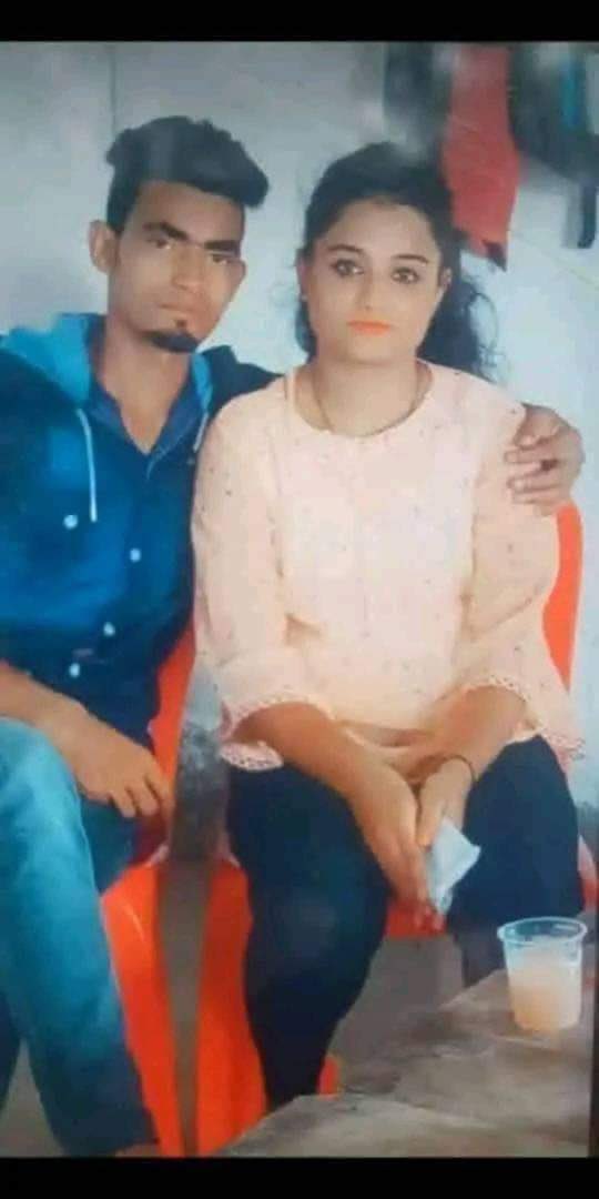 BaapDuniya's tweet photo. @JAIBHARAT2022 ये क्या तेरी मम्मी है https://t.co/ellnrzGFK8