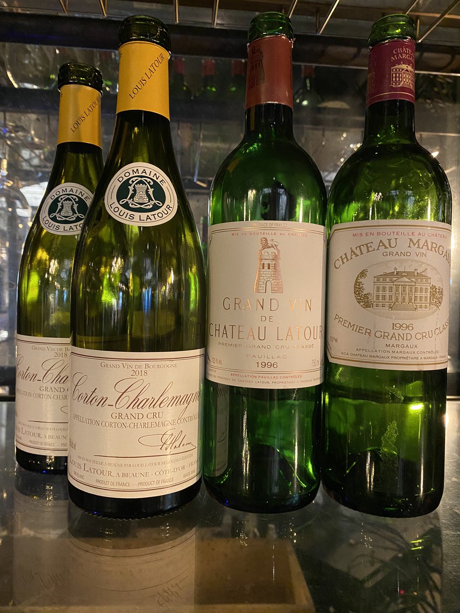 WineUnion's tweet photo. When tables swing deep…I always grin like the grinch. @LouisLatour1797 #cortoncharlemagne #chateaulatour #chateaumargaux #chinesefood #mott32van #sommlife #wineislife #vancouver #frenchwine #bordeaux #burgundy #chardonnay https://t.co/NdENQSkFpV