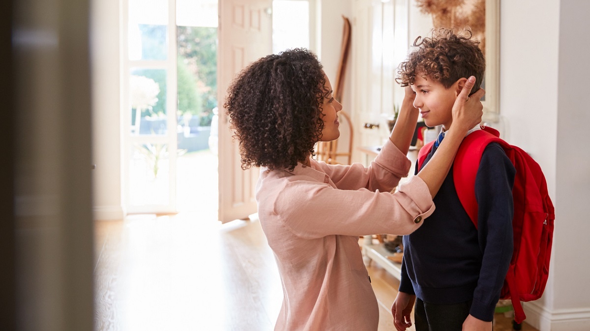 For many children, parents and carers, going #BackToSchool can bring up a lot of feelings. So, we'd like to remind you that support is available. ❤️ 

For advice on supporting their learning, school transitions and more, visit the <a href="/SurreyFIS/">SurreyFIS</a> website: orlo.uk/MyOXB