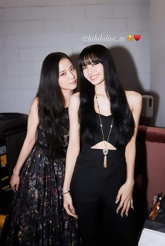 🐰🐥LISOO THAILAND💜💛 #ลิซูแฟนกันค่ะ tweet media