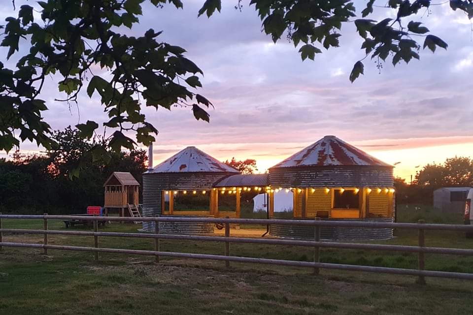 Counting Sheep Glamping (@glampingsheep) on Twitter photo #summer is not over treat yourself to a September getaway with a 25 % discount across the site DM or email #discount countingsheep882@gmail.com #summer is not over treat yourself to a September getaway with a 25 % discount across the site DM or email #discount countingsheep882@gmail.com