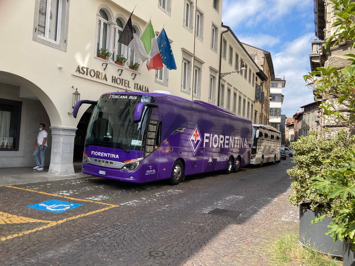 Rene55753710's tweet photo. @DerCsn on Tour https://t.co/GD5v6WeZrN