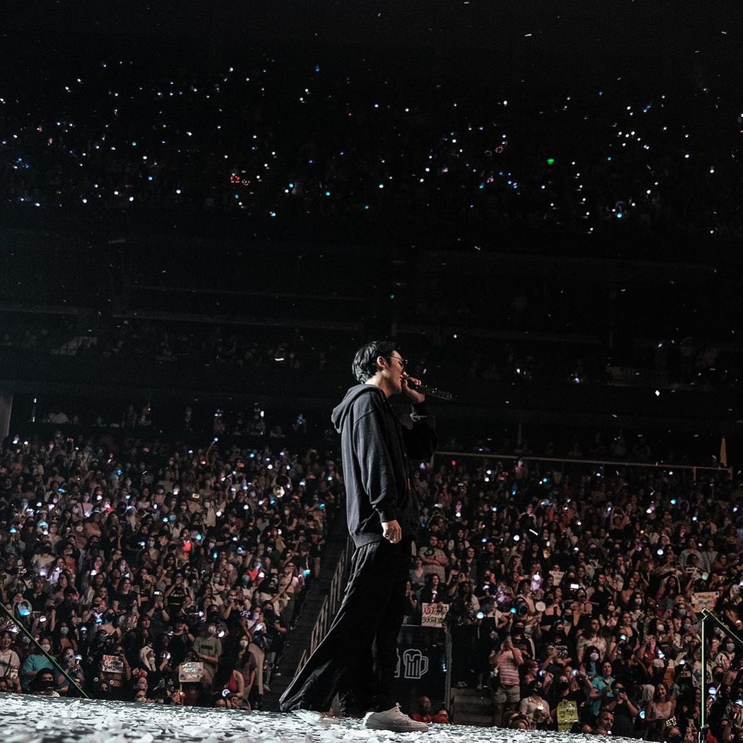 minkuio's tweet photo. It's wonderful to be able to express one viewpoint at the concert in Atlanta. My name and the other members' names were yelled out loud by Carat. This ambiance appeals to me much. https://t.co/6MJ6wnFjyk