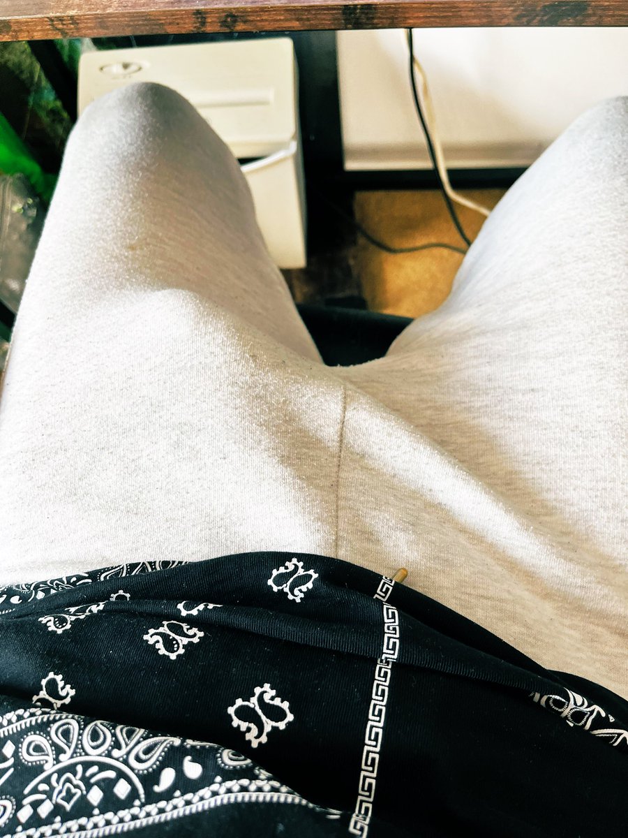 GayUk96's tweet photo. Woke up with serious horn today 😈 really need an ass to fuck and a hole to fill 💦👀
#fuckahole #fillaguy #loadafterload https://t.co/uBE7jc5RdR