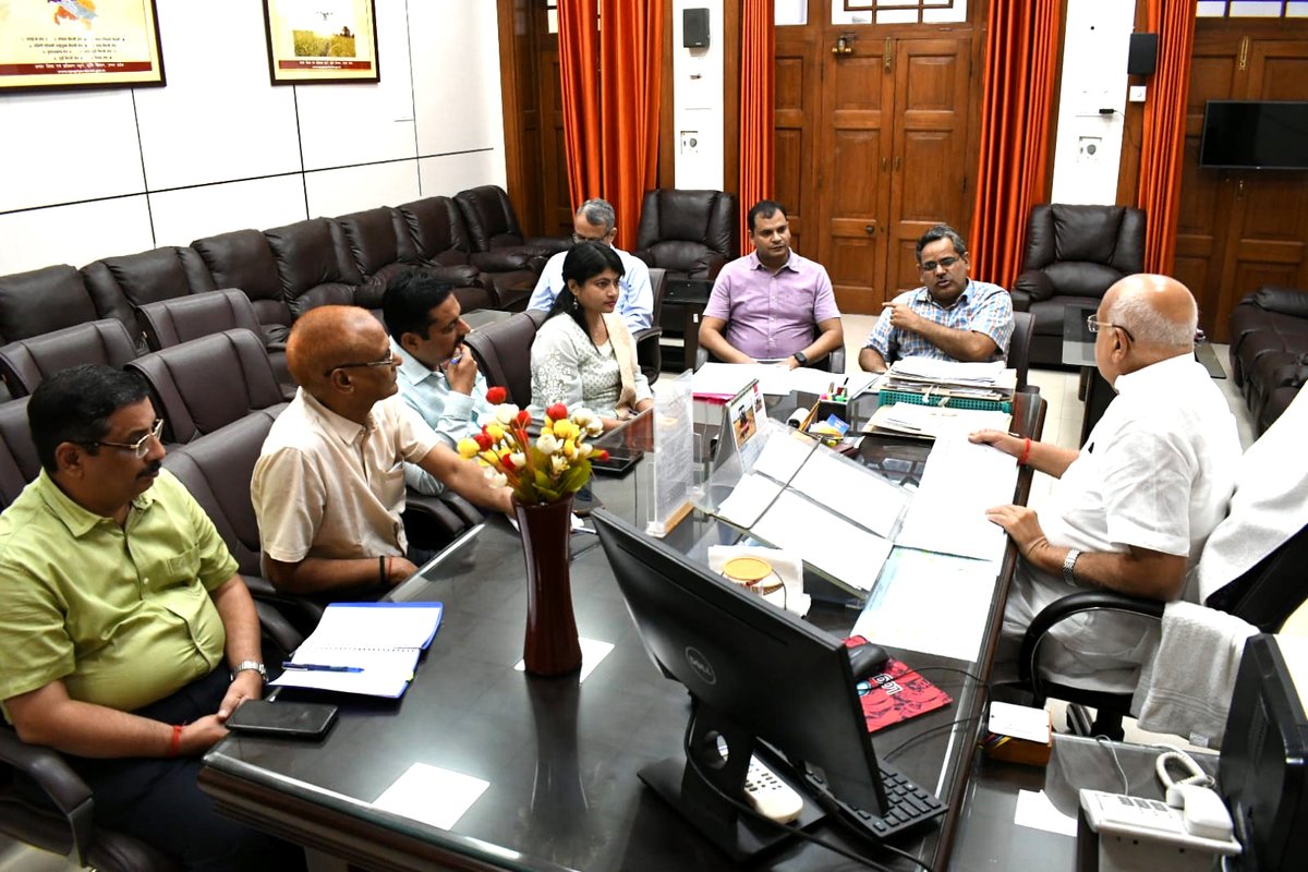 कल सचिवालय के कार्यालय कक्ष में भारत सरकार के एग्रीकल्चर इंफ्रास्ट्रक्चर फंड की प्रगति की समीक्षा बैठक किया जिसमें नोडल एजेंसी सहकारिता विभाग के अधिकारी उपस्थित रहे...!!!

<a href="/Narendramodi/">Narendra Modi</a> <a href="/bjp4india/">BJP</a> <a href="/jpnadda/">Jagat Prakash Nadda</a> <a href="/amitshah/">Amit Shah</a> <a href="/myogiadityanath/">Yogi Adityanath</a> <a href="/bjp4up/">BJP Uttar Pradesh</a>