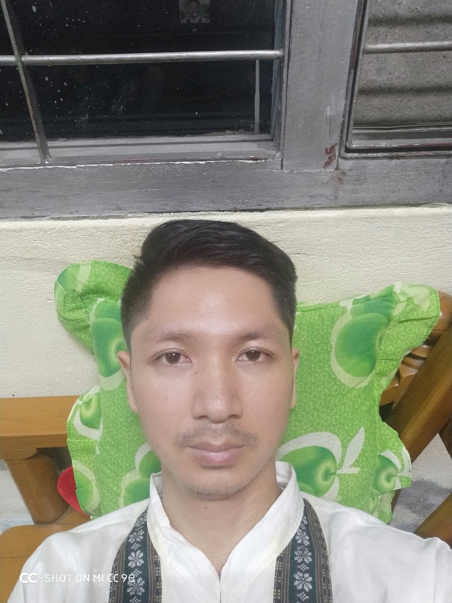HaoNeon's tweet photo. Hair cut...... https://t.co/XwhuVF40Ff