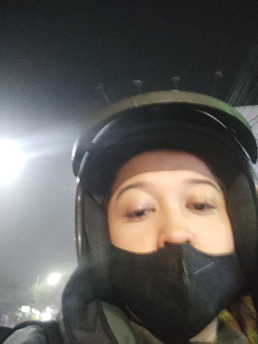 Rayu22_ tweet picture