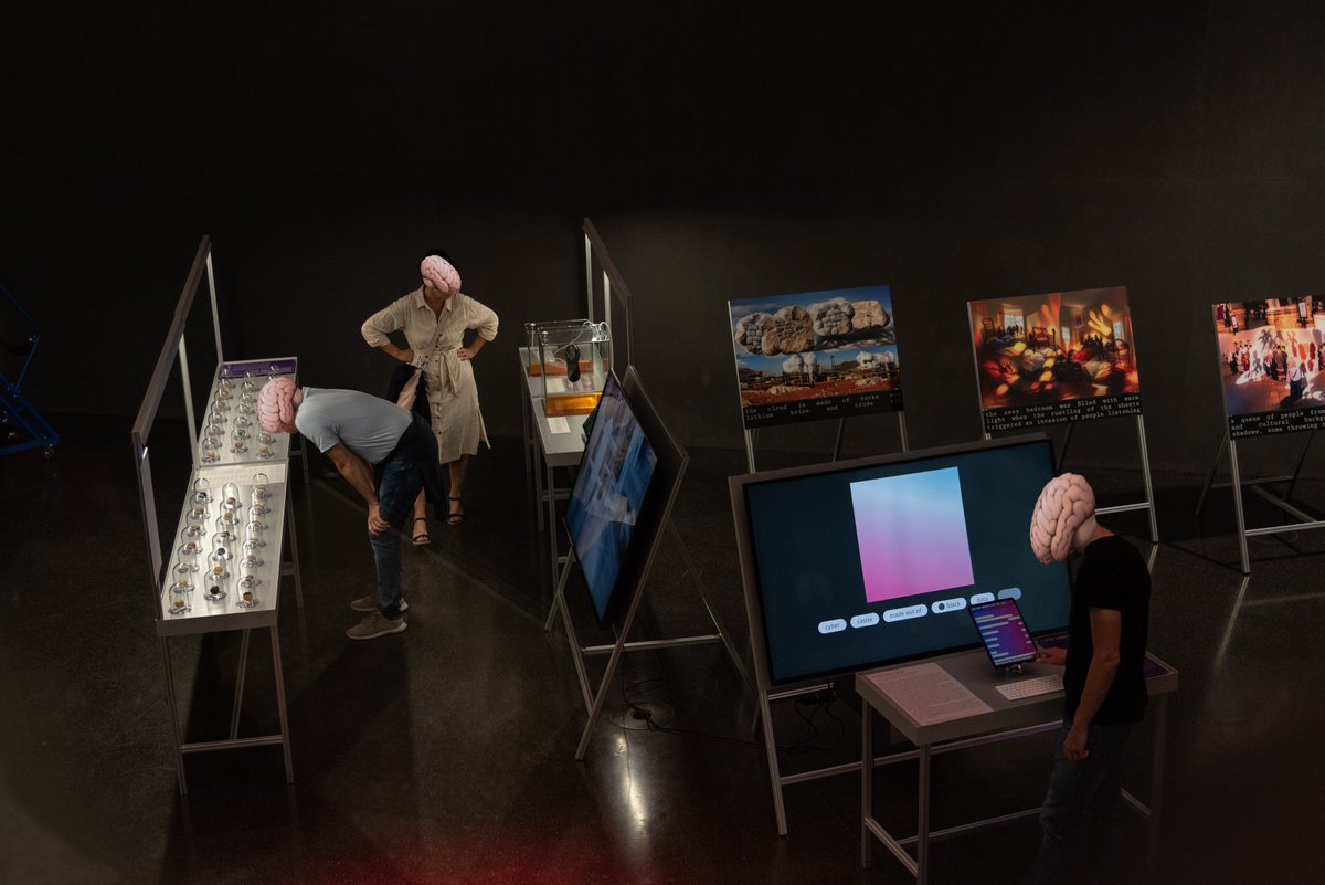 Yesterday we opened our exhibition "@burg_labs  present" at <a href="/FuturiumD/">Futurium</a>! Until Monday you can see and interact with our recent research projects ✨ Let's have a look at some of the works in the exhibition 👇