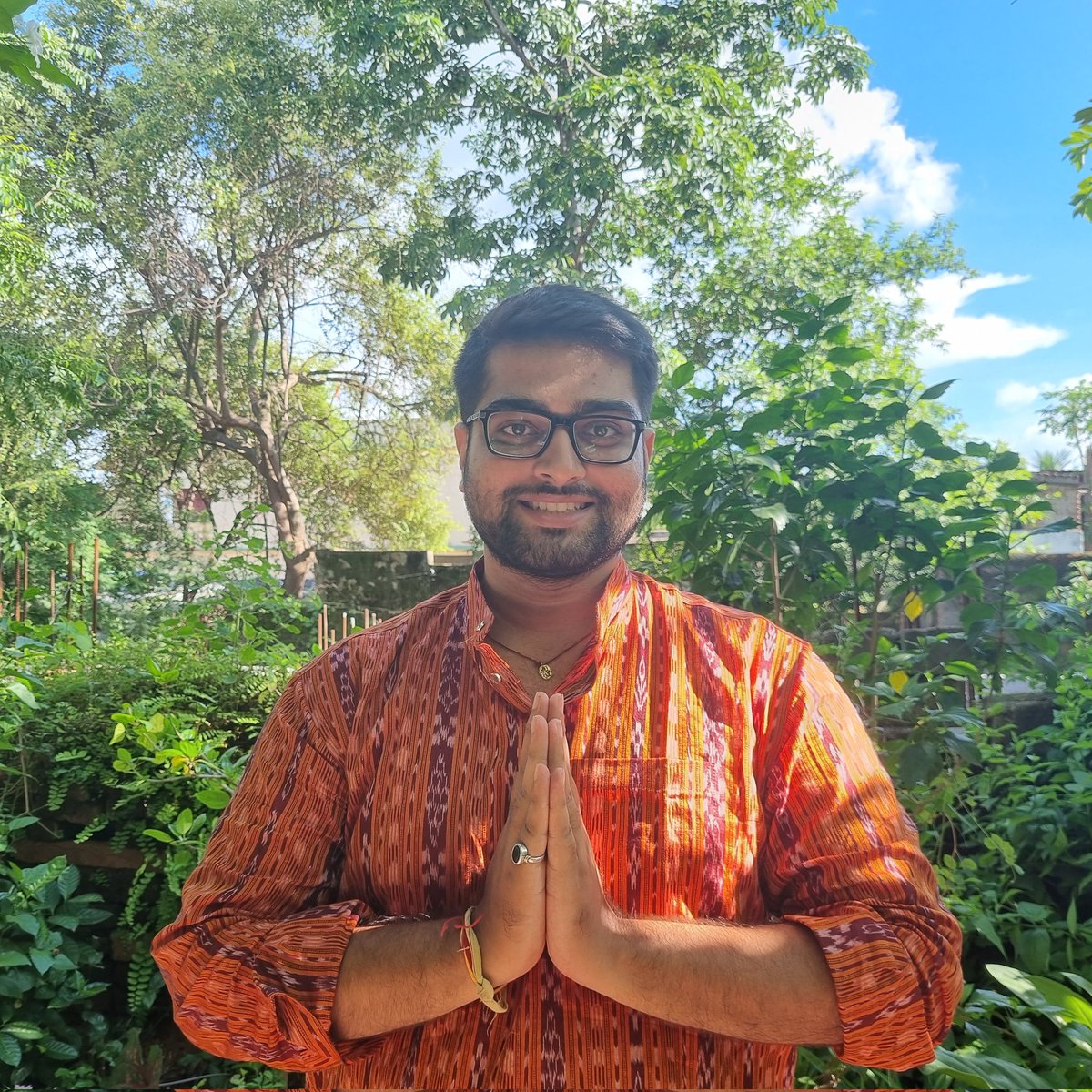 Nuakhai Juhar everyone! 🙏

Nuakhai calls for a new kurta addition to my collection!

#Nuakhai #NuakhaiJuhar