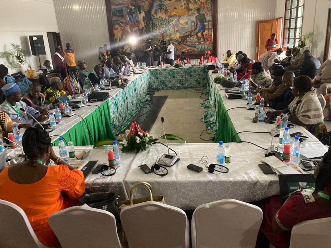 CRTV_web's tweet photo. #Cameroun
#Capef 
Début des travaux de la deuxième réunion statutaire des sections Agriculture, Pêches, Élevage et Forêts. Les travaux se déroulent à l’immeuble siège de la Chambre d’Agriculture, des Pêches, de l’Elevage et des Forêts du Cameroun. https://t.co/SB0a8ImOqO