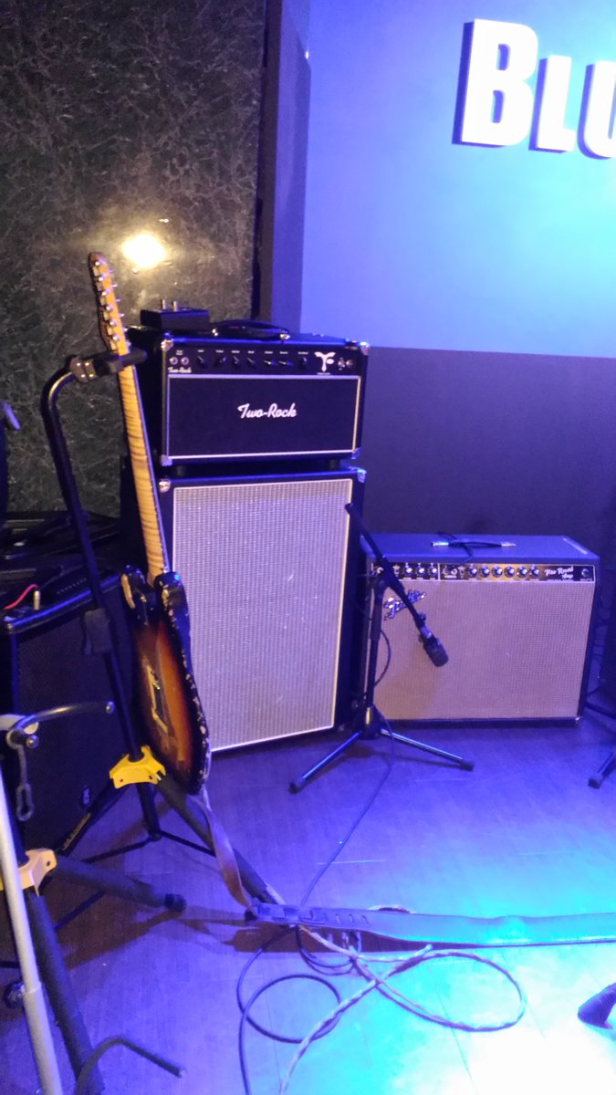 lab_gt's tweet photo. 2016年に来日した時のMatt Schofieldの機材
もう6年も経つけど無茶苦茶良い音してたのを今でも鮮明に覚えてます
#TwoRock #ProReverb #JanRay #VEMURAM https://t.co/b7YxcEnAXD