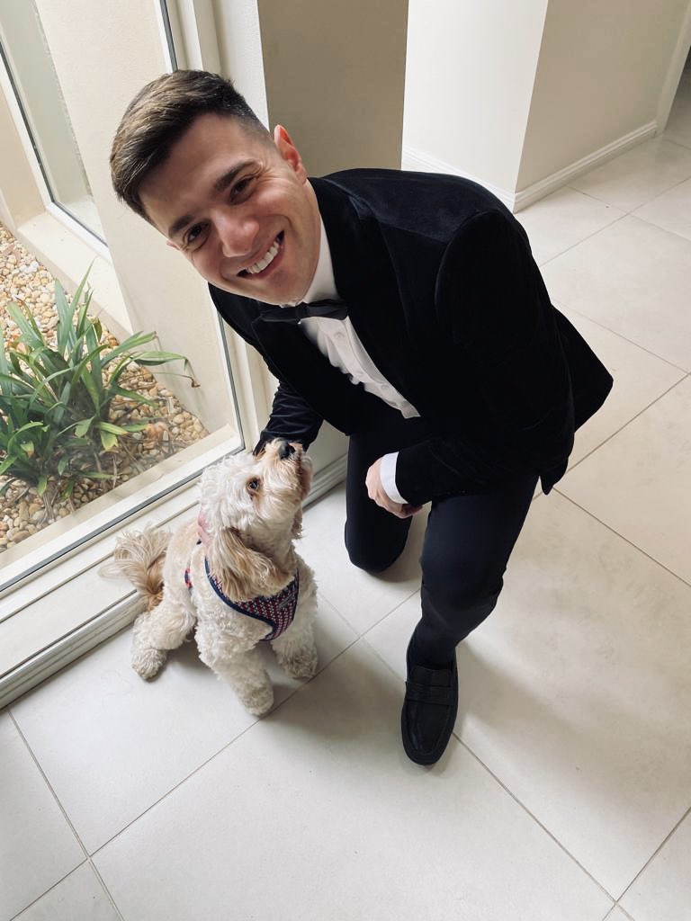 ptadros's tweet photo. Night at the Opera #love #life #dog https://t.co/Dz5iyNI4hS