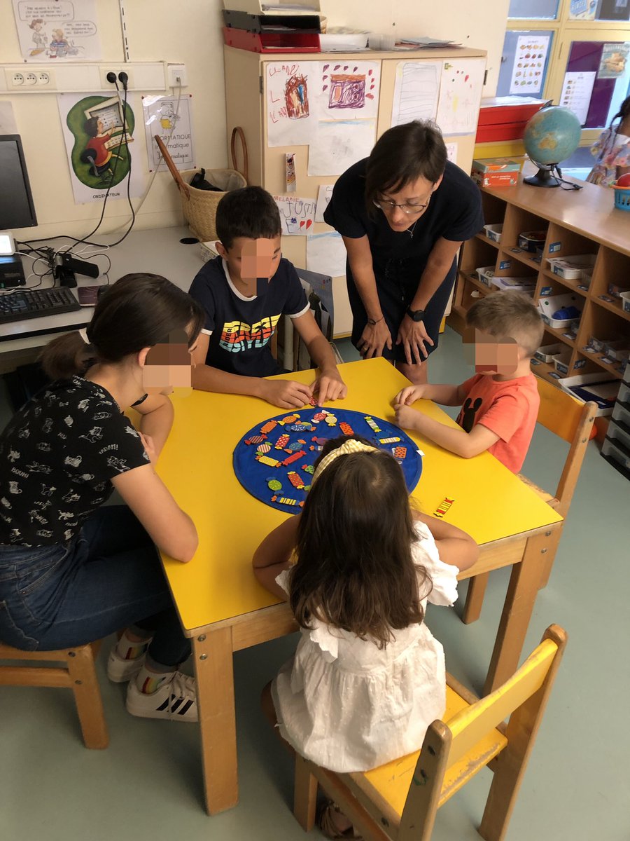 N_Richard38's tweet photo. 924 enfants à #Eybens ont fait leur rentrée en maternelle et en élémentaire. Nous leur souhaitons une belle année riche en rencontres, découvertes, et nouveaux apprentissages. https://t.co/p5ln22LmEn